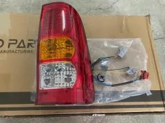 TOYOTA HİLUX VİGO SAĞ ARKA STOP LAMBASI