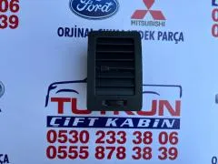 Toyota Hilux Kalorifer Üfleme Izgarası Sağ Çıkma Orjinal