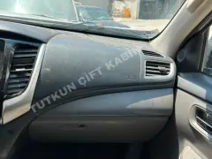 Mitsubishi L200 Euro 6 Göğüs Yolcu Airbag Çıkma Orjinal Mitsubishi